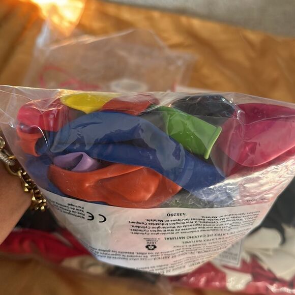 GRADUATION DECORATIONS - Picture 7 of 13